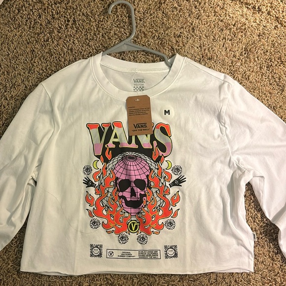 Vans Tops - NWT Vans Cropped Long Sleeve
